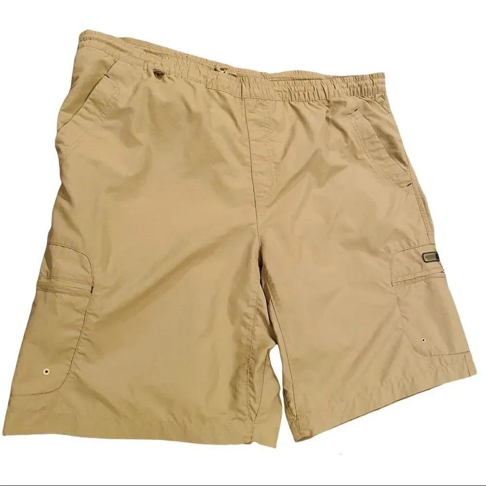 Magellan Lake Travis Khaki Size XL Fishing Shorts 100% Nylon